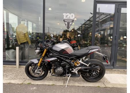 TRIUMPH SPEED TRIPLE 1200 RS