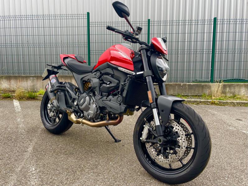 DUCATI MONSTER+ 937