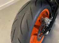 KTM 890 DUKE R
